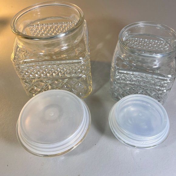 Vintage ANCHOR HOCKING Glass Canister Set - Picture 6 of 15